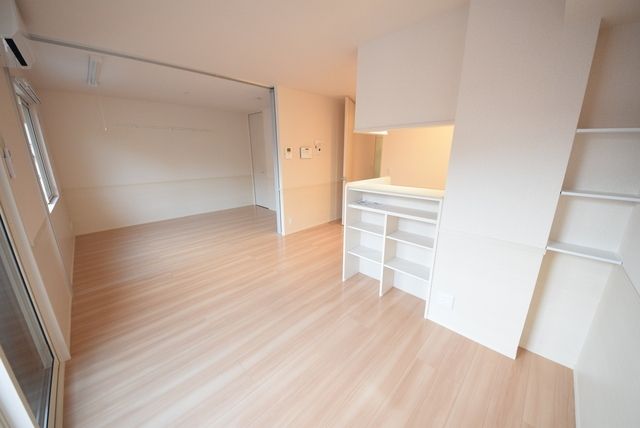 居室・リビング　広々ＬＤＫ