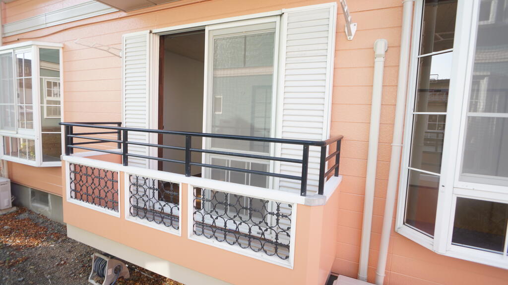 バルコニー　南東向きのバルコニーです