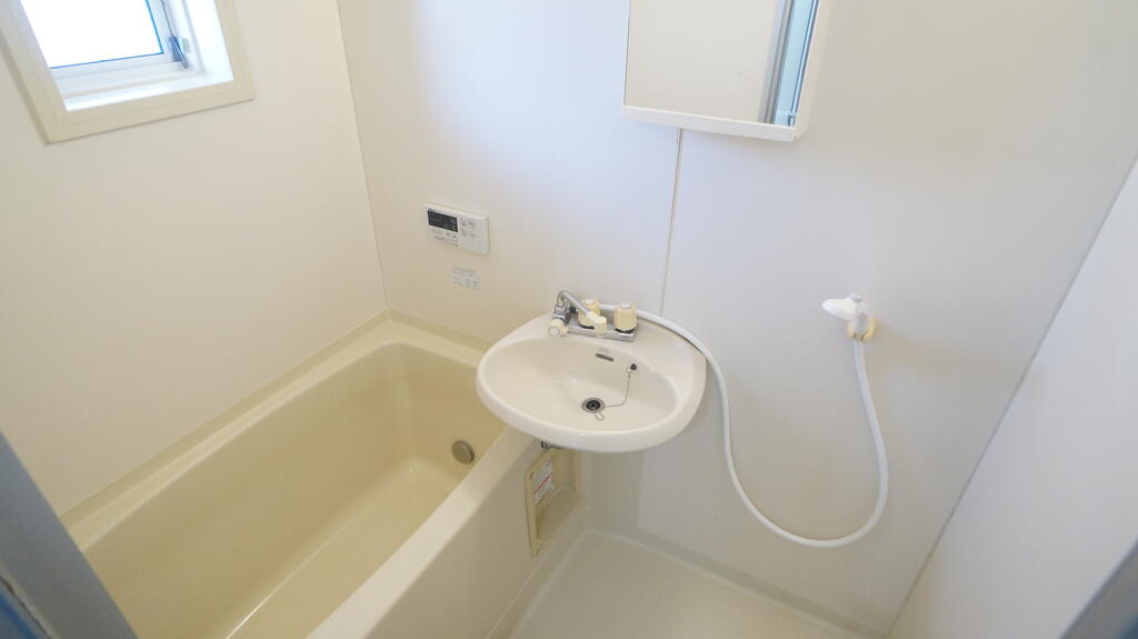 バス・シャワールーム　浴室