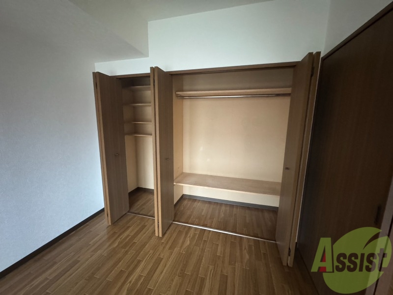 収納　こちらは収納です。物をしまう事ができますね！