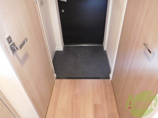 玄関　シューズボックス付きの玄関です。