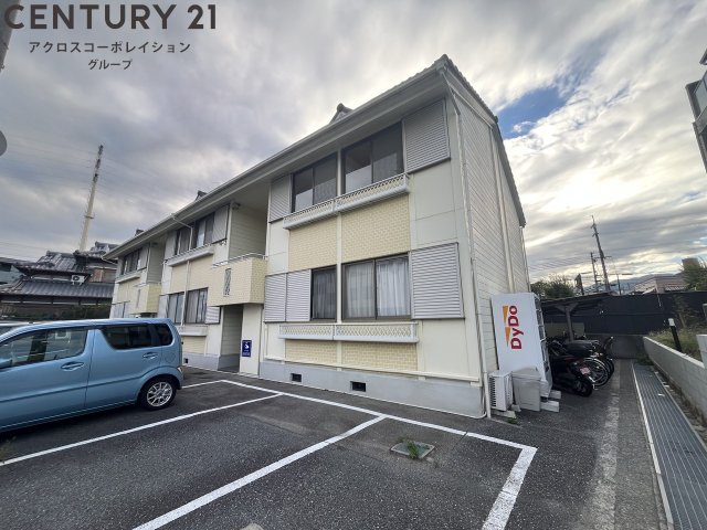 建物外観　敷地内駐輪場あり！