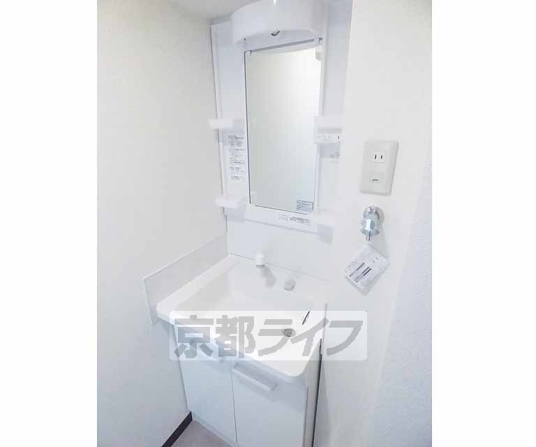 洗面設備　シャンプードレッサー。