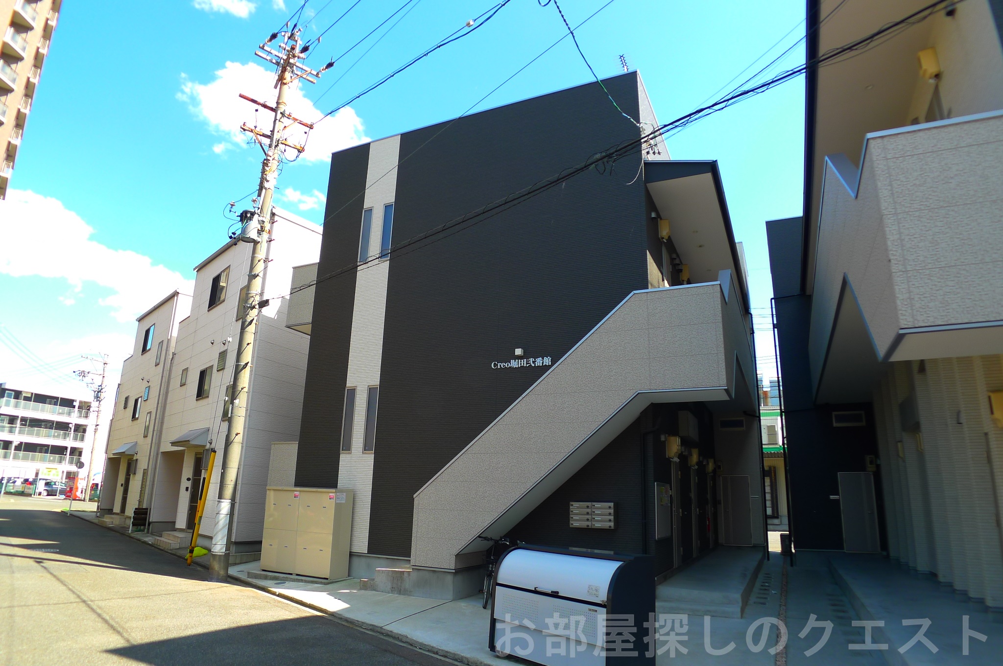 建物外観　デザイナーズアパート☆