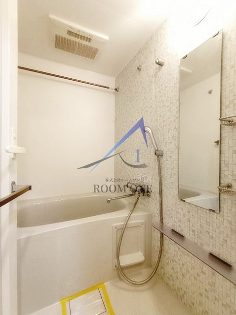 バス・シャワールーム　お風呂です。