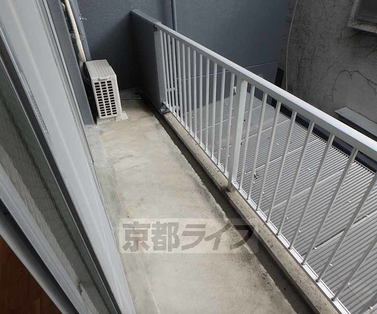 バルコニー　日当たり良好です。