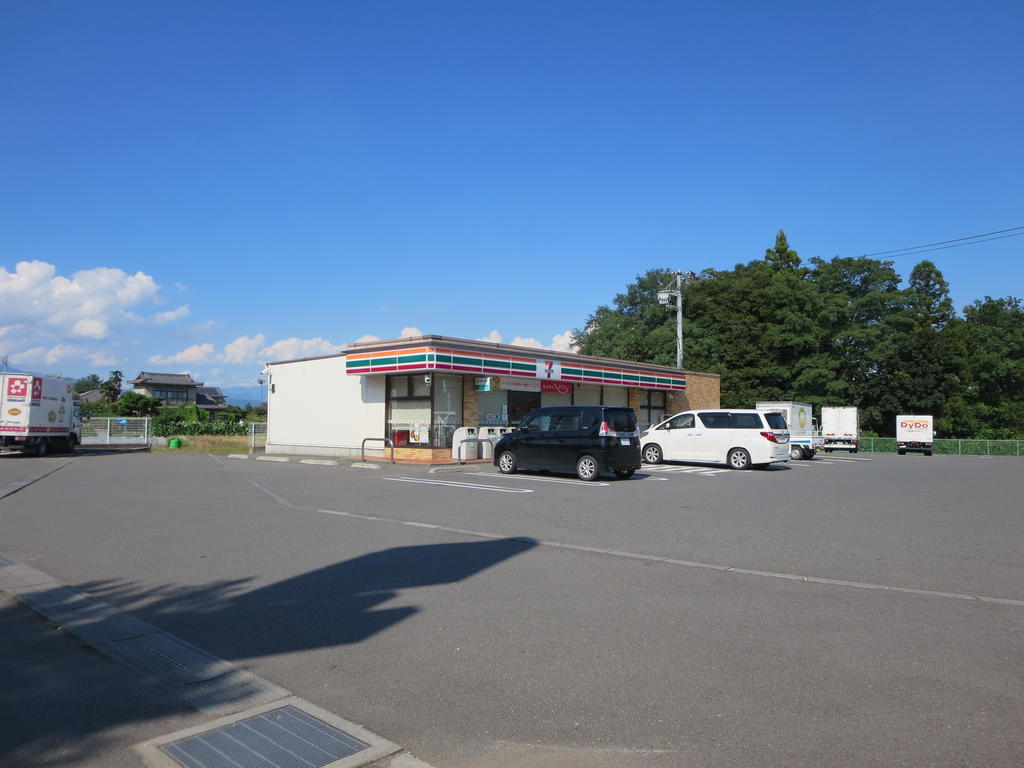 コンビニ　セブンイレブン伊勢崎波志江東店（コンビニ）まで540m