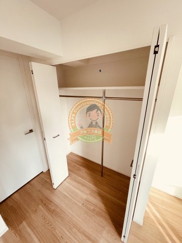 収納　同一仕様・反転タイプ