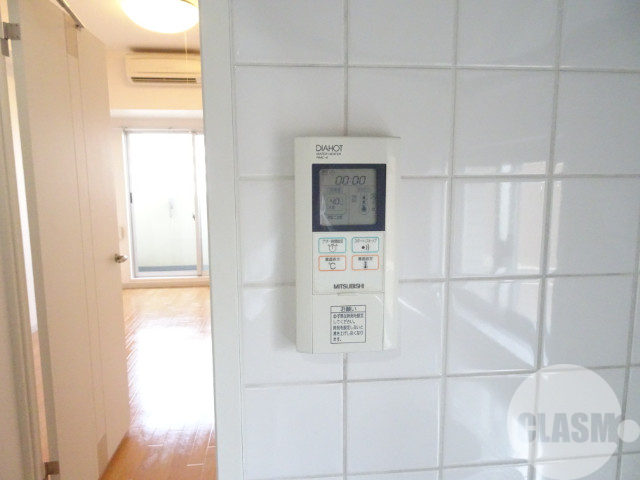 その他設備　給湯リモコン