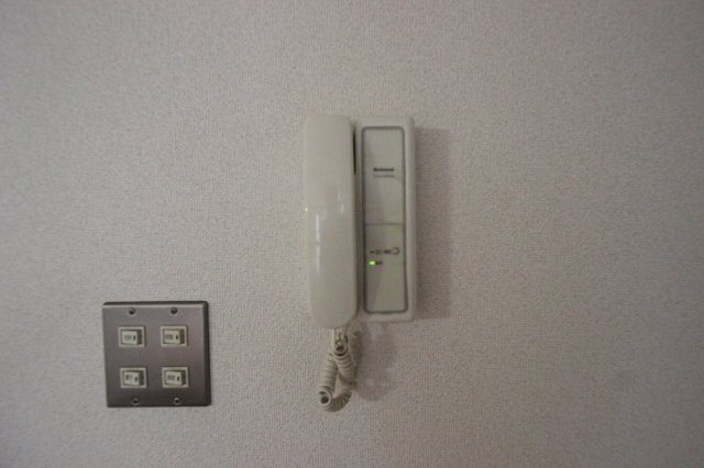 セキュリティ　同物件別号室のものです。