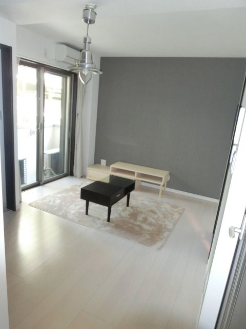 居室・リビング　詳細はタウンハウジングまで！043-312-6124