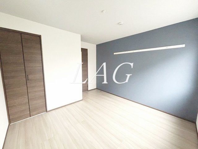 居室・リビング　洋室のお部屋です。（同一仕様）