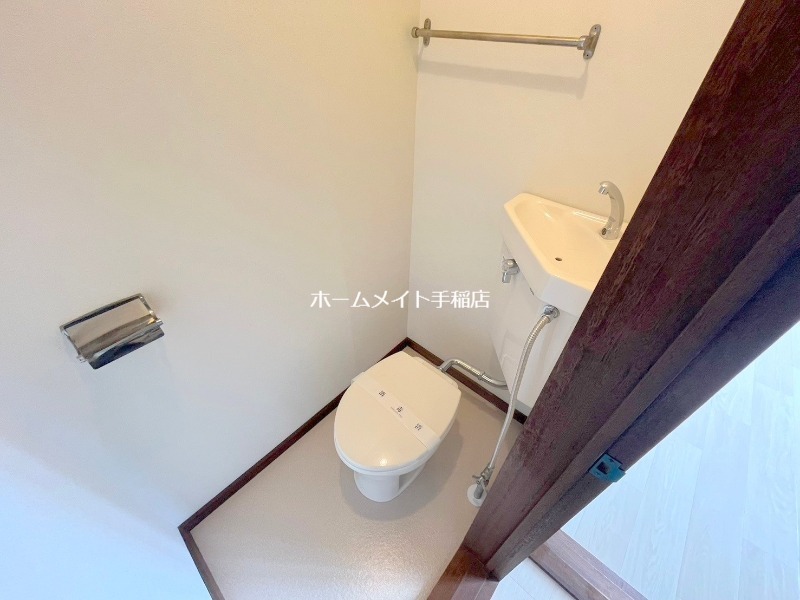 トイレ　美装済みです！