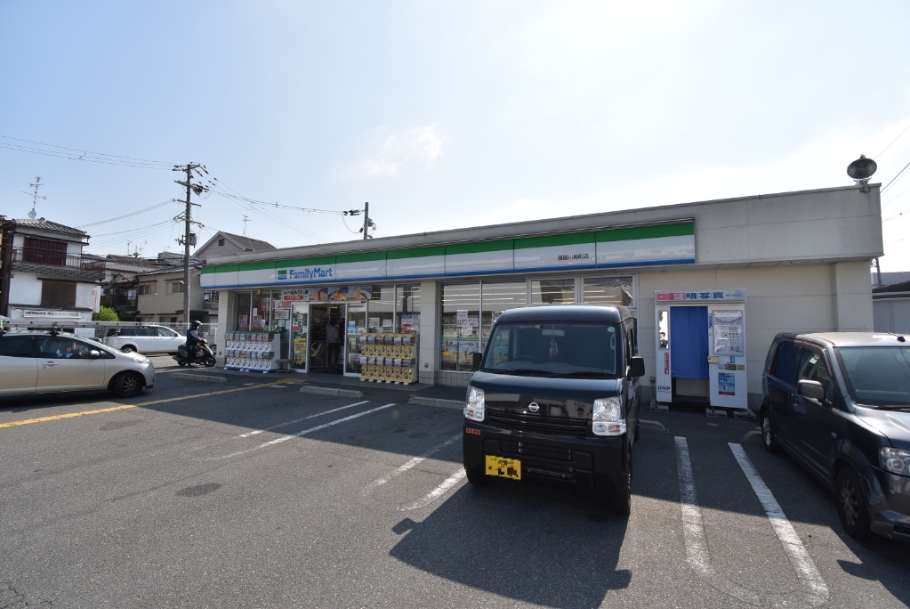 コンビニ　ファミリーマート 寝屋川寿町店（コンビニ）まで416m