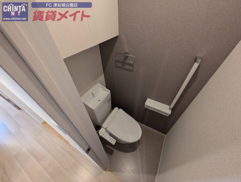 トイレ　同型タイプ画像