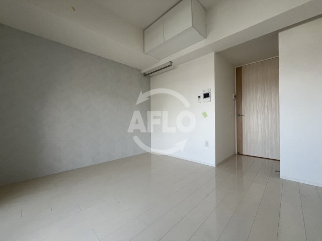 居室・リビング　セレニテ江坂ルフレ　リビング