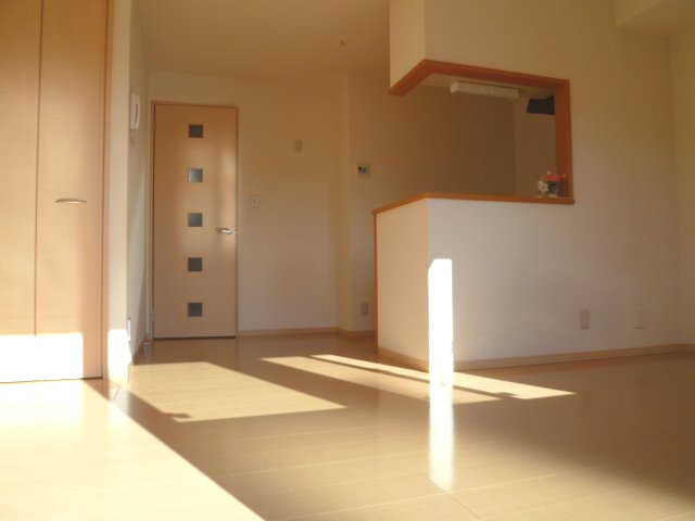 居室・リビング　2012年1月撮影