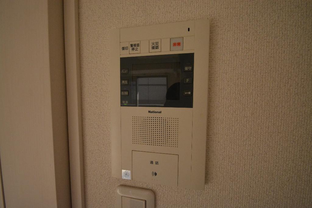 セキュリティ　カメラ付インターホン