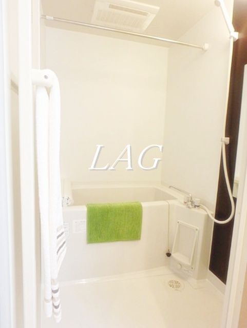 バス・シャワールーム　お風呂です。