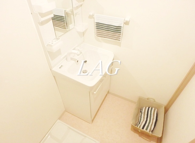 洗面設備　洗面台です。