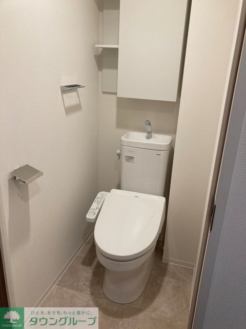 トイレ　※写真は同タイプ住戸です。