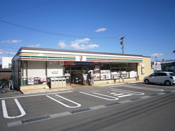 コンビニ　セブンイレブン安茂里駅西店（コンビニ）まで350m
