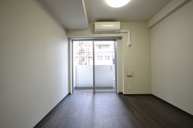 その他部屋・スペース　こちらの物件はお部屋ごとにフローリング・壁紙・キッチン・バ…