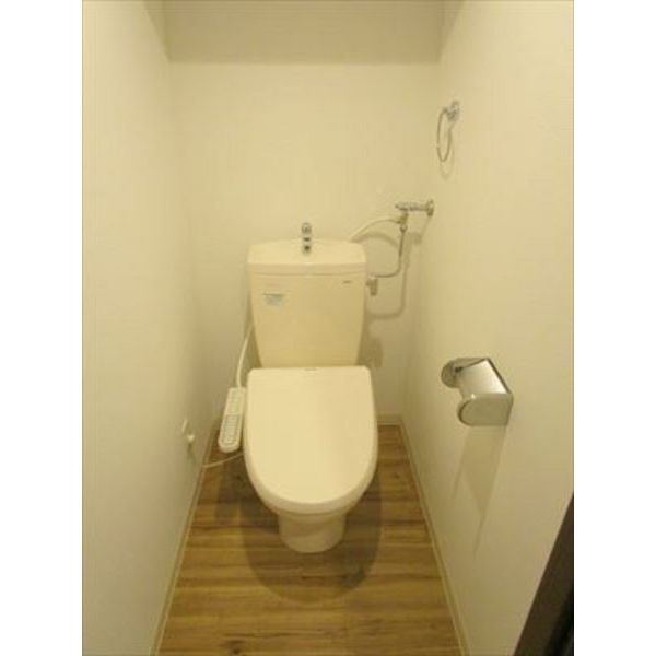 トイレ　ウォシュレット設置済みです！