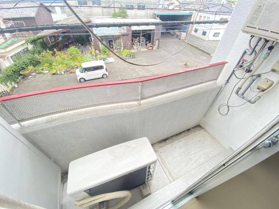 バルコニー　バルコニー