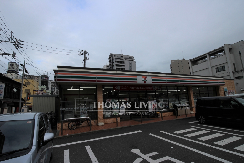 コンビニ　セブンイレブン 小倉馬借3丁目店（コンビニ）まで541m
