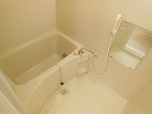 バス・シャワールーム　☆１日の疲れを洗い流す癒しの空間☆