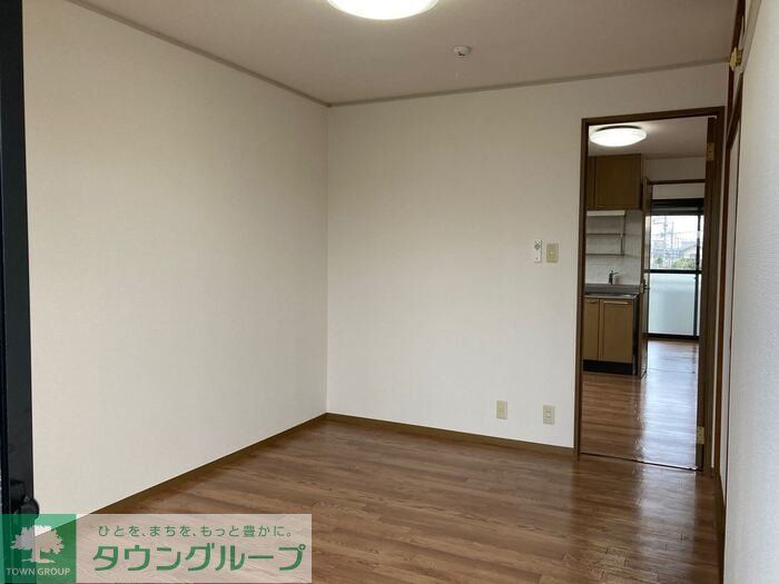 居室・リビング　お問合せはタウンハウジングまで！※現地待合わせ相談可能