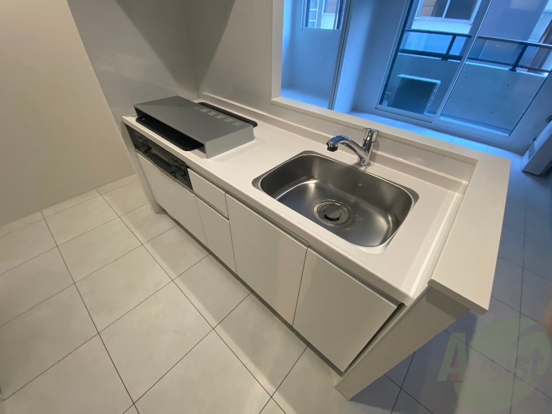 キッチン　こちらはキッチン。調理スペースもあり使いやすそうです。