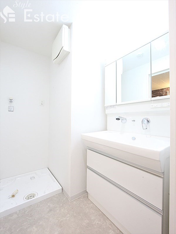 洗面設備　洗面所