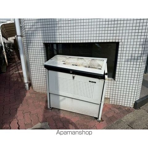 ロビー　ロビー