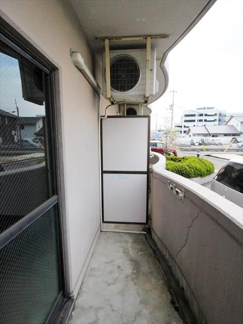 バルコニー　松山市竹原　ハーモニーワンムラグチ　ベランダ