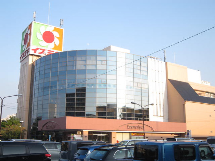 スーパー　イズミヤ（スーパー）まで599m