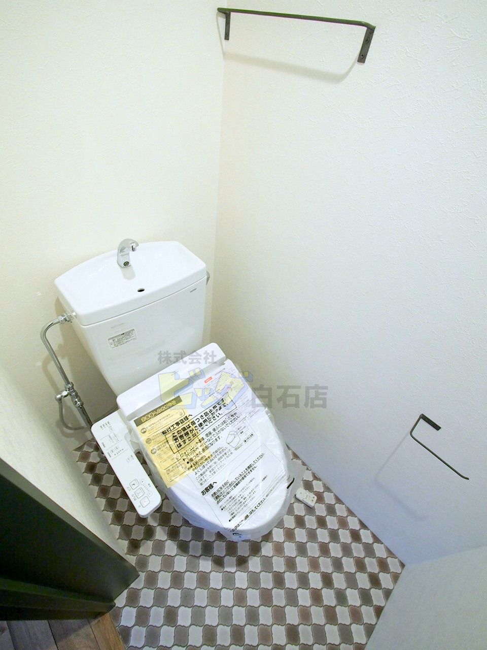 トイレ　ウォシュレット完備です♪