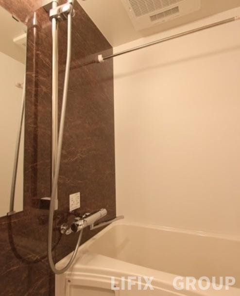 バス・シャワールーム　風呂