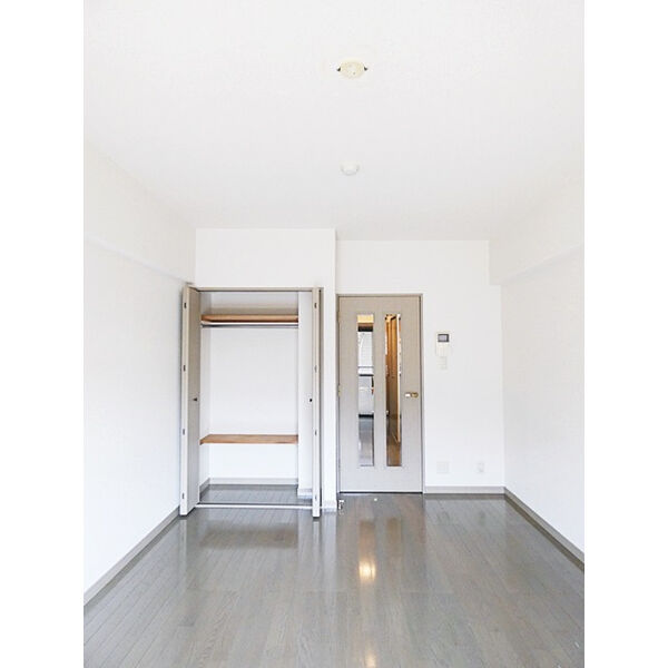 居室・リビング　別室の参考写真です。※現況優先