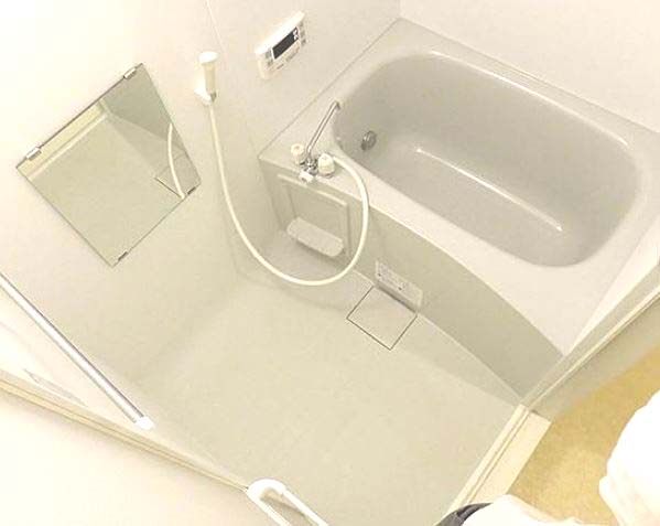 バス・シャワールーム　★追い焚き付きオートバス★