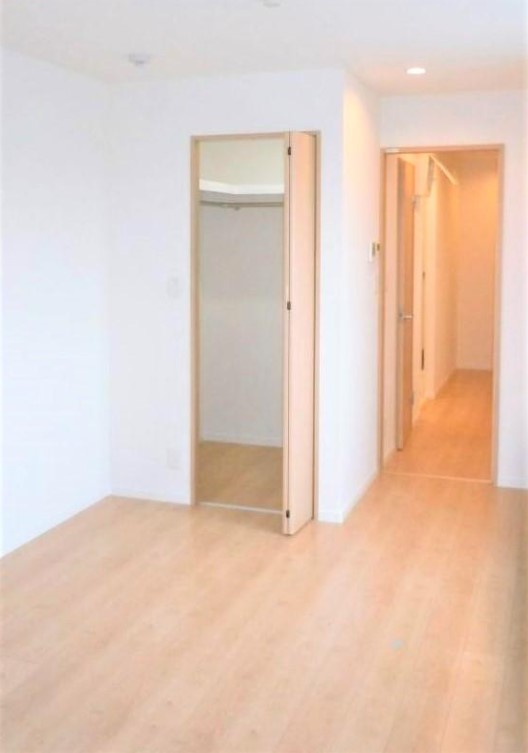 居室・リビング　★家具が置きやすい間取りです★