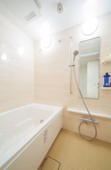 バス・シャワールーム　1日の疲れを癒してください