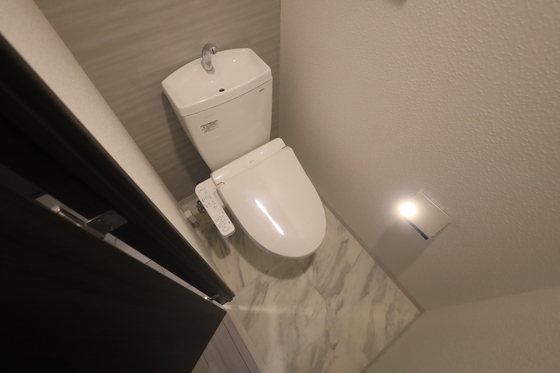 トイレ　※別部屋の写真です