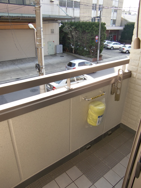 バルコニー　バルコニー