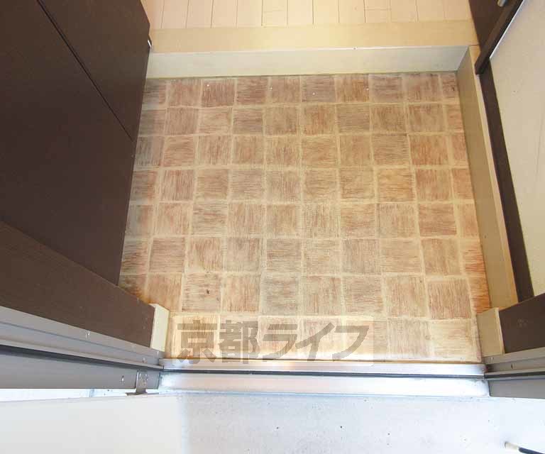 玄関　スペースがあります！