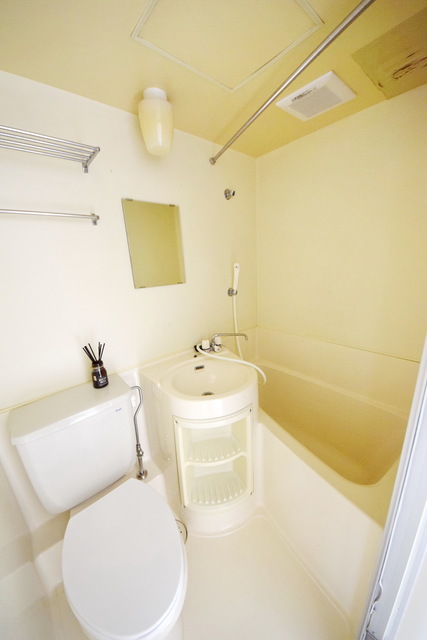 バス・シャワールーム　～一日の疲れを癒しましょうっ～