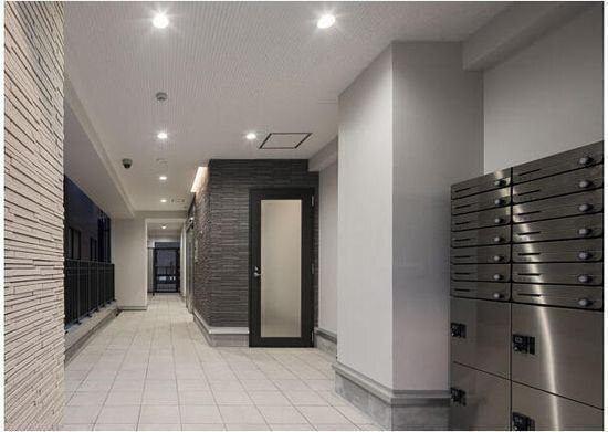 ロビー　宅配ボックス付き