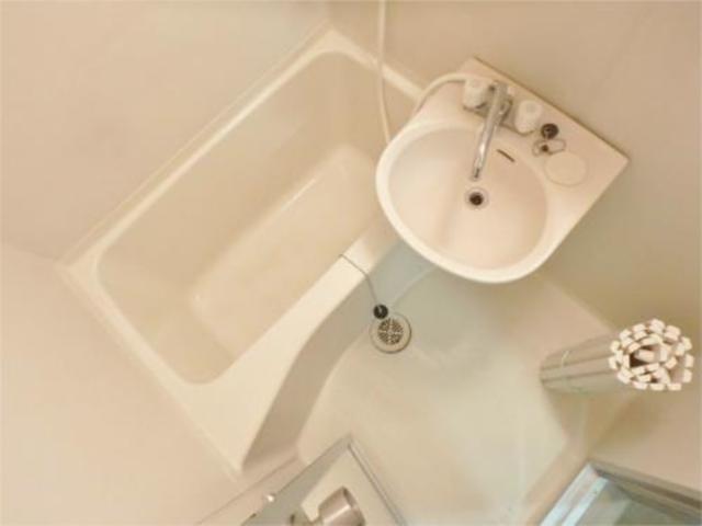 バス・シャワールーム　もちろんバストイレ別