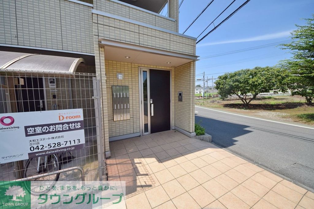 エントランス　エントランス